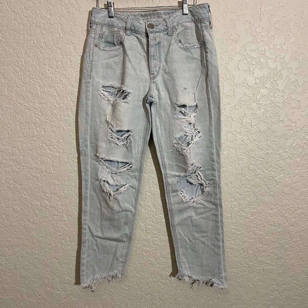 American Eagle TomGirl Jeans Size 4